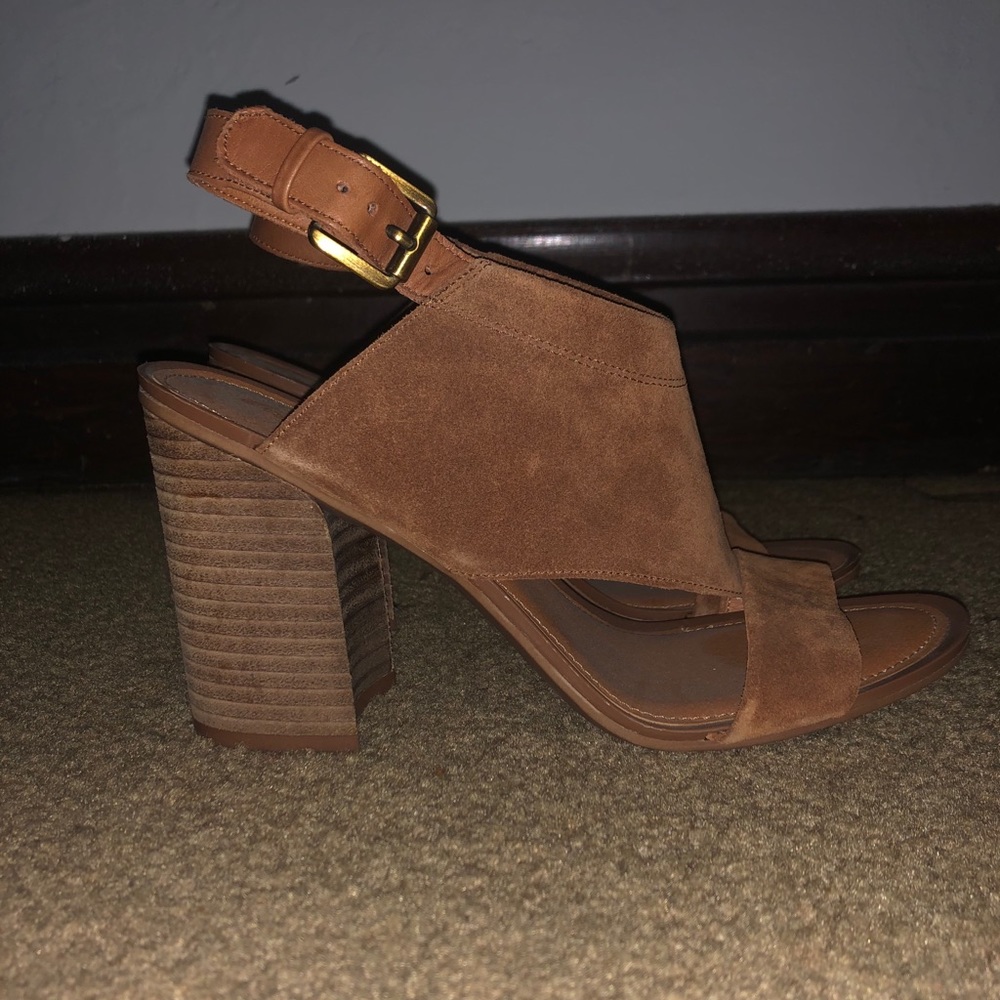 Sarto Tan Heels / Sandals